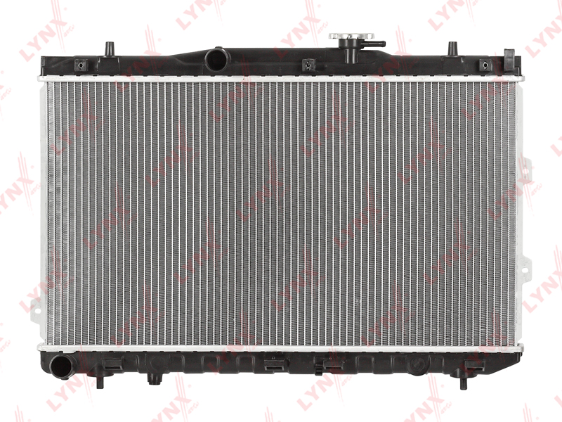 Радиатор системы охлаждения LYNXauto                RB-1076