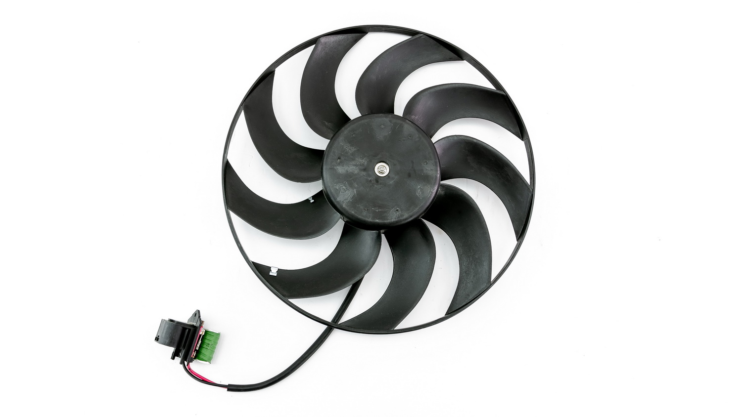Вентилятор обдува радиатора DOMINANT                CH130335181