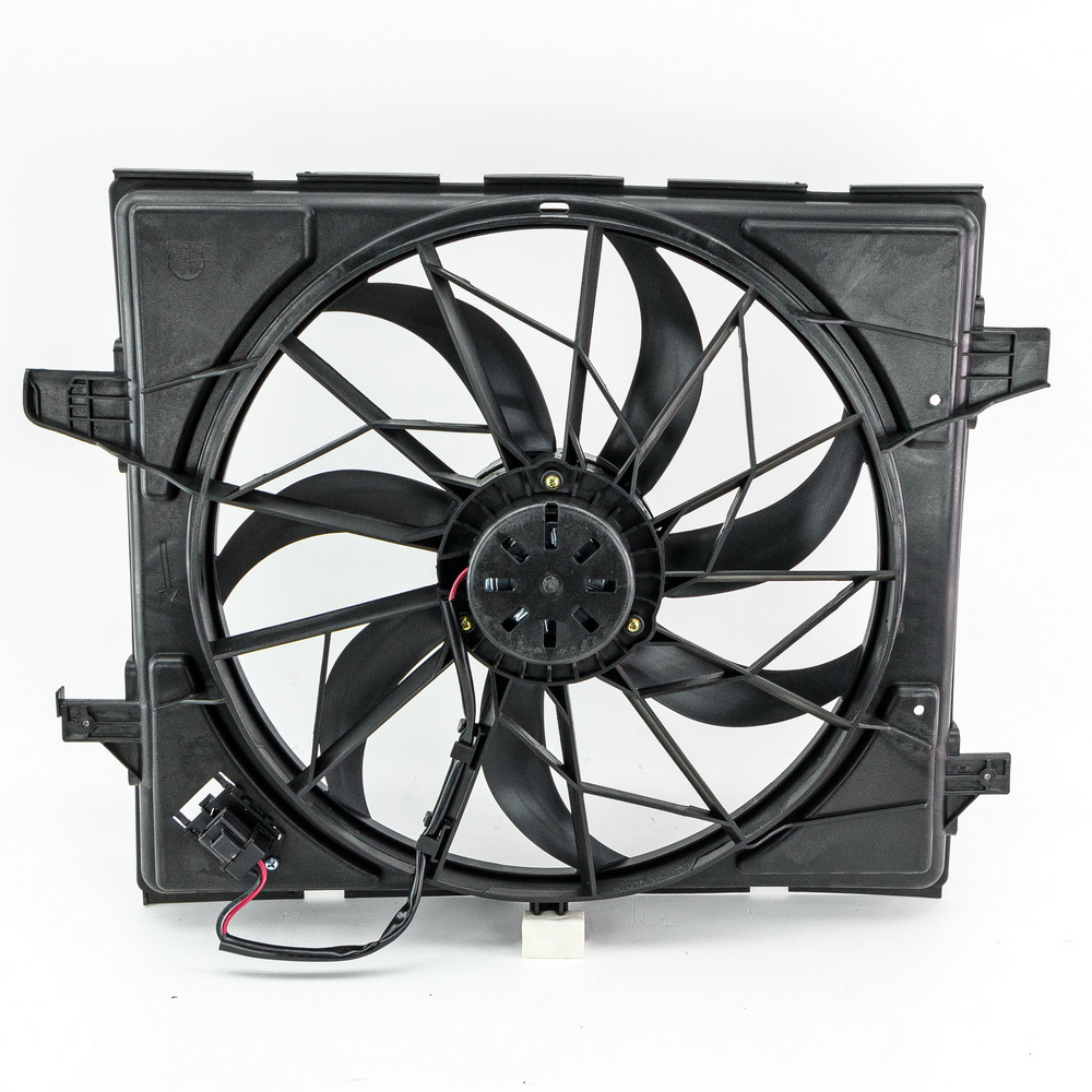 Вентилятор охлаждения радиатора DOMINANT                CR550037992AD